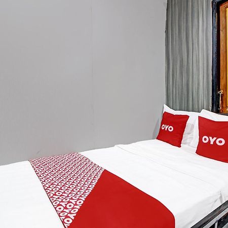 Oyo 92256 Sentosa Residence ยอกยาการ์ตา ภายนอก รูปภาพ
