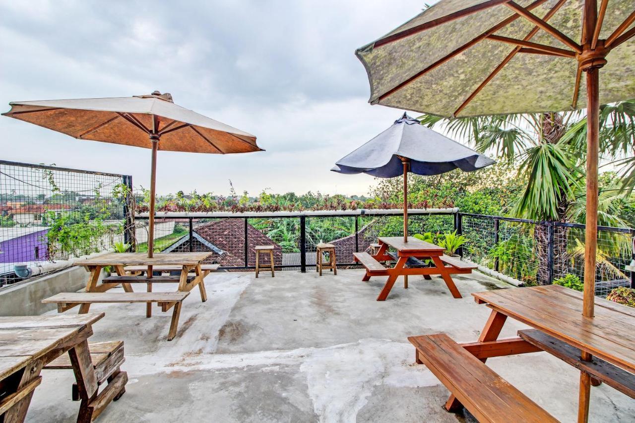 Oyo 92256 Sentosa Residence ยอกยาการ์ตา ภายนอก รูปภาพ