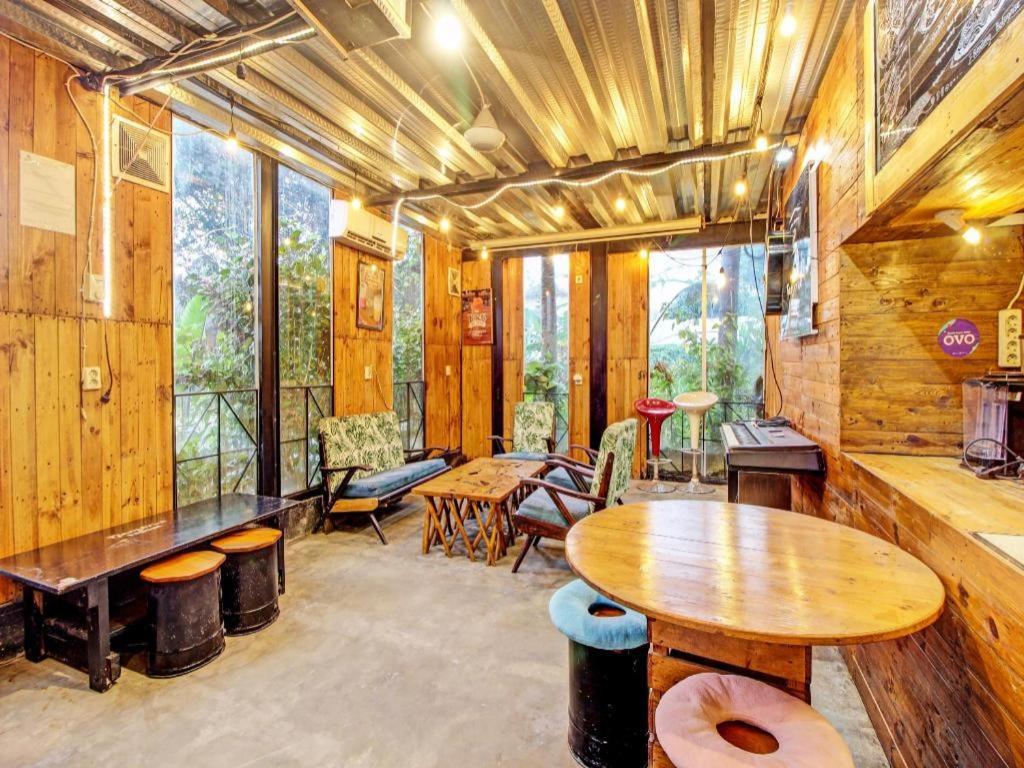 Oyo 92256 Sentosa Residence ยอกยาการ์ตา ภายนอก รูปภาพ
